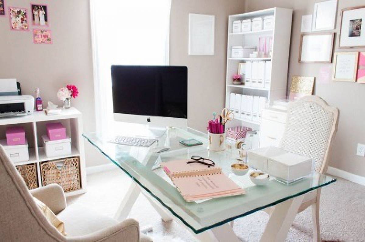 “Home Office” - Tervezz otthoni irodát